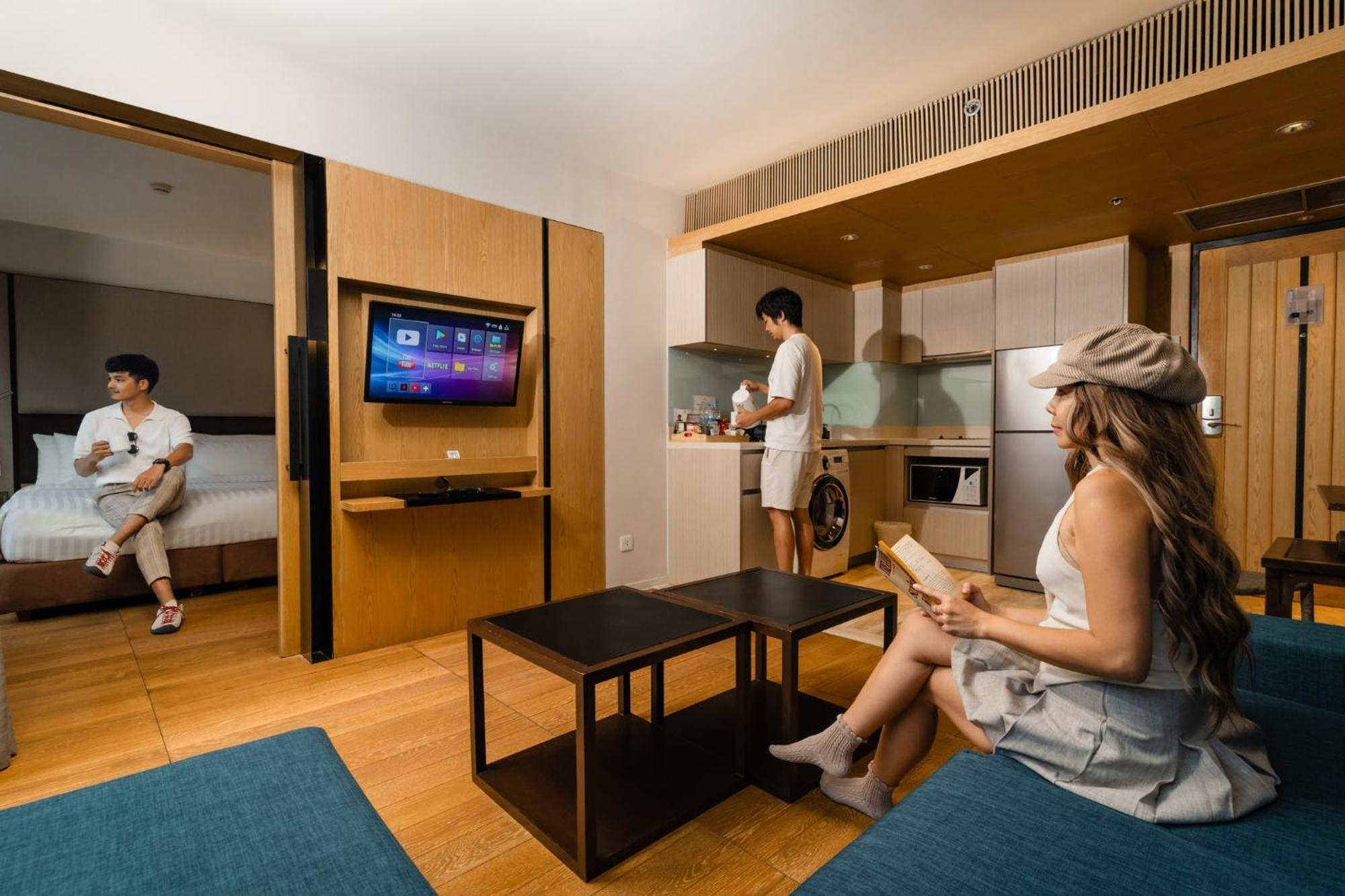 Arcadia Suites Банкок Екстериор снимка